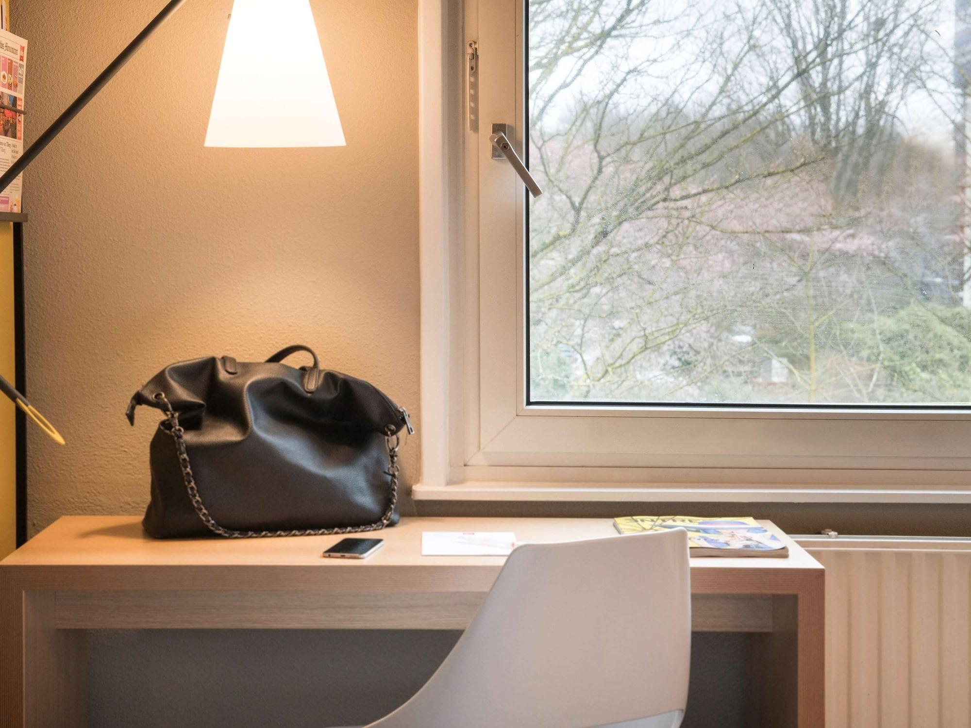 Ibis Tilburg Hotel Luaran gambar
